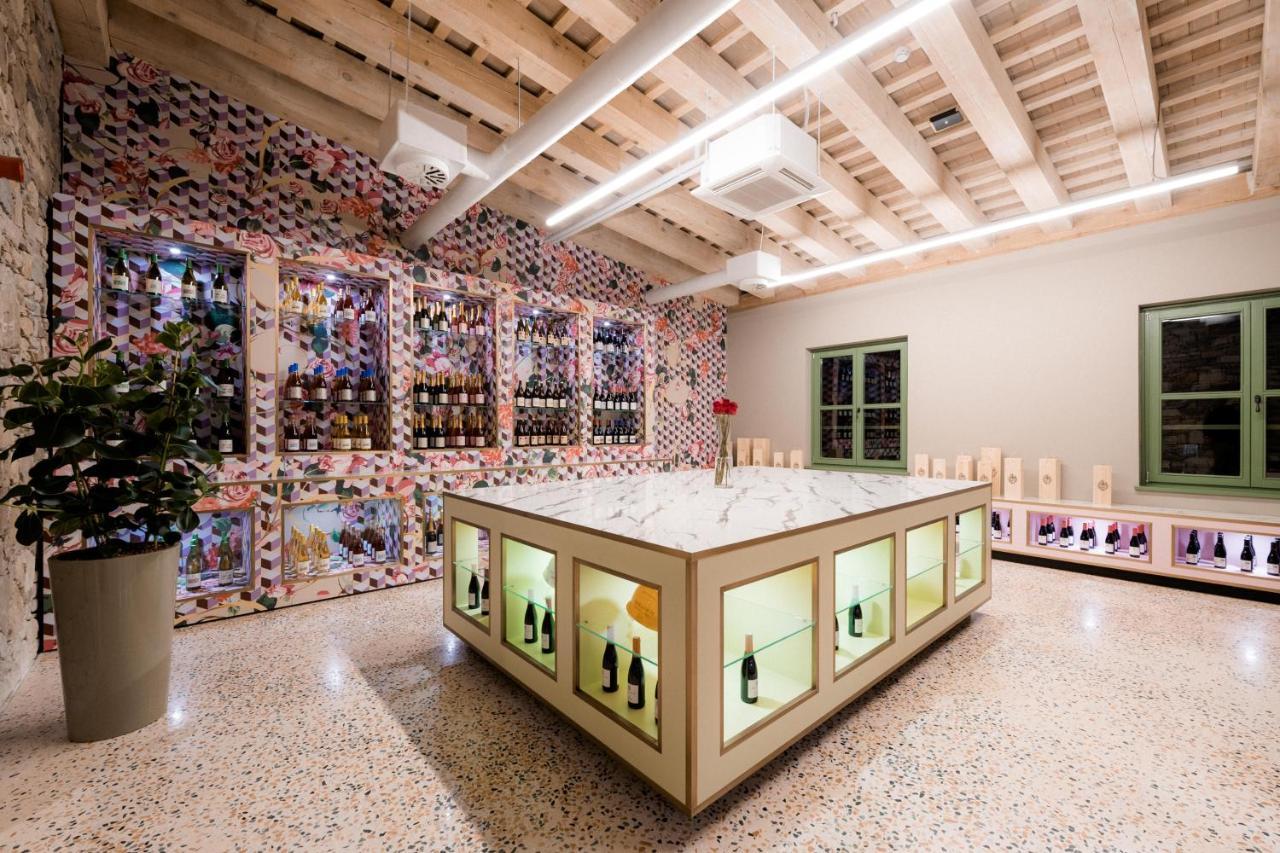 Winery & Design Hotel Roxanich モトヴン エクステリア 写真