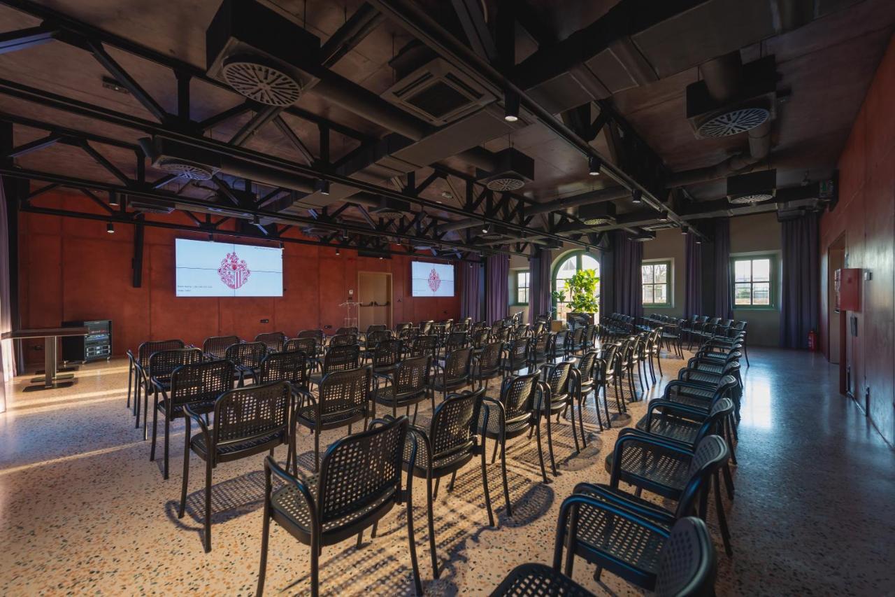 Winery & Design Hotel Roxanich モトヴン エクステリア 写真